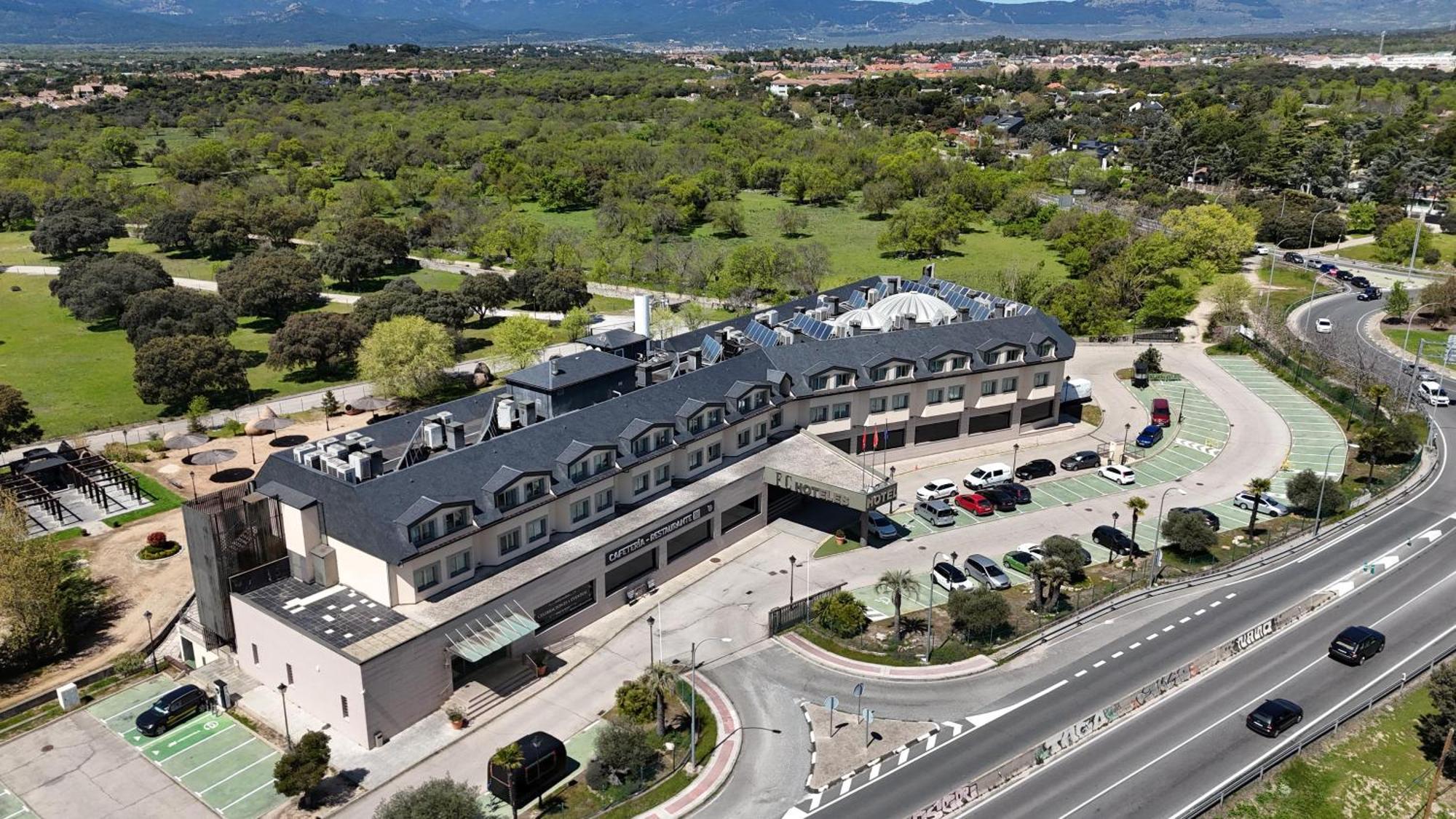 Hotel Fc Villalba Колядо-Вилялба Екстериор снимка